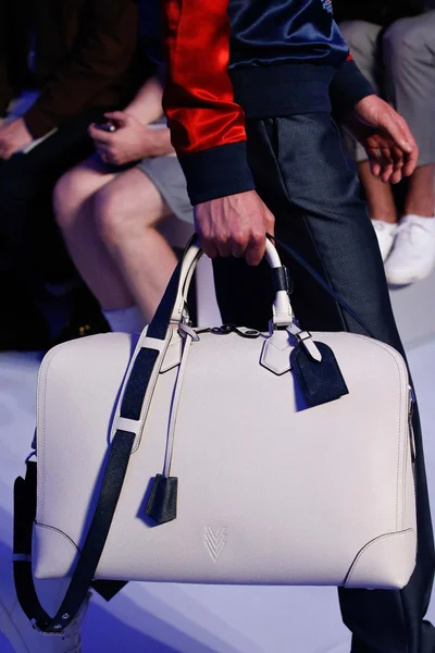 Look 6